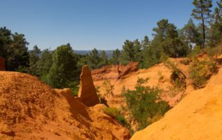 Pourquoi les ocres du Luberon fascinent encore aujourd'hui ?